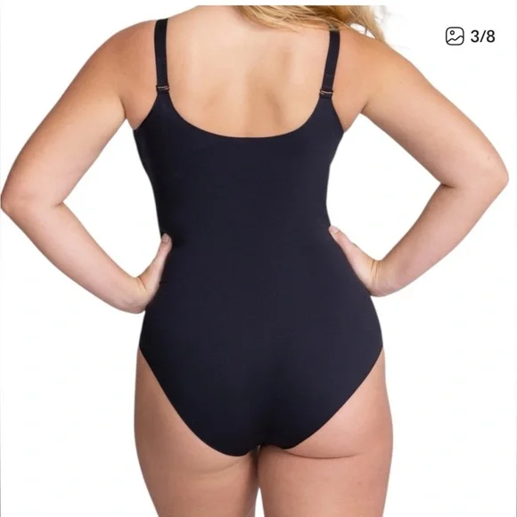 NEW HONEYLOVE Cami Bodysuit! Retail $99. Navy Vamp - Picture 2 of 4